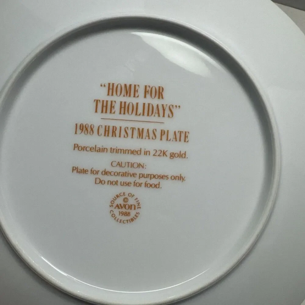Avon Royal Doulton Christmas Collector Plates 1988 -1990 22K Gold Trim Porcelain